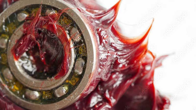 五金制造效率飞跃：挥发性冲压油的应用实践与效益